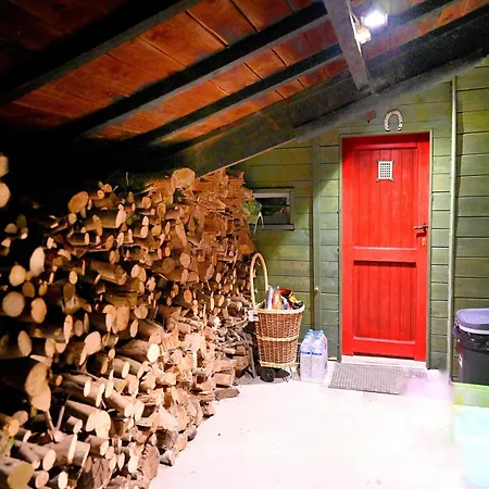 Vintage In A Very Beautiful Landscape Chalet *