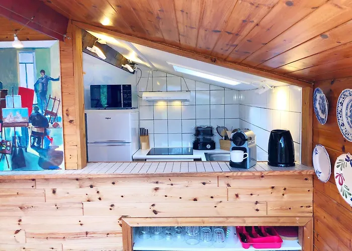 Chalet Vintage In A Very Beautiful Landscape